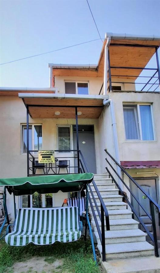 Apart-Otel Nino Borjomi Bagian luar foto